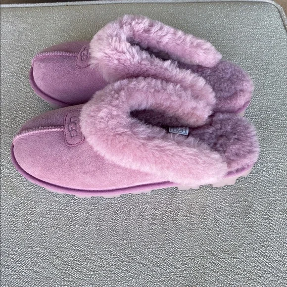 UGG Coquette Slippers. Size 12 - Picture 2 of 7